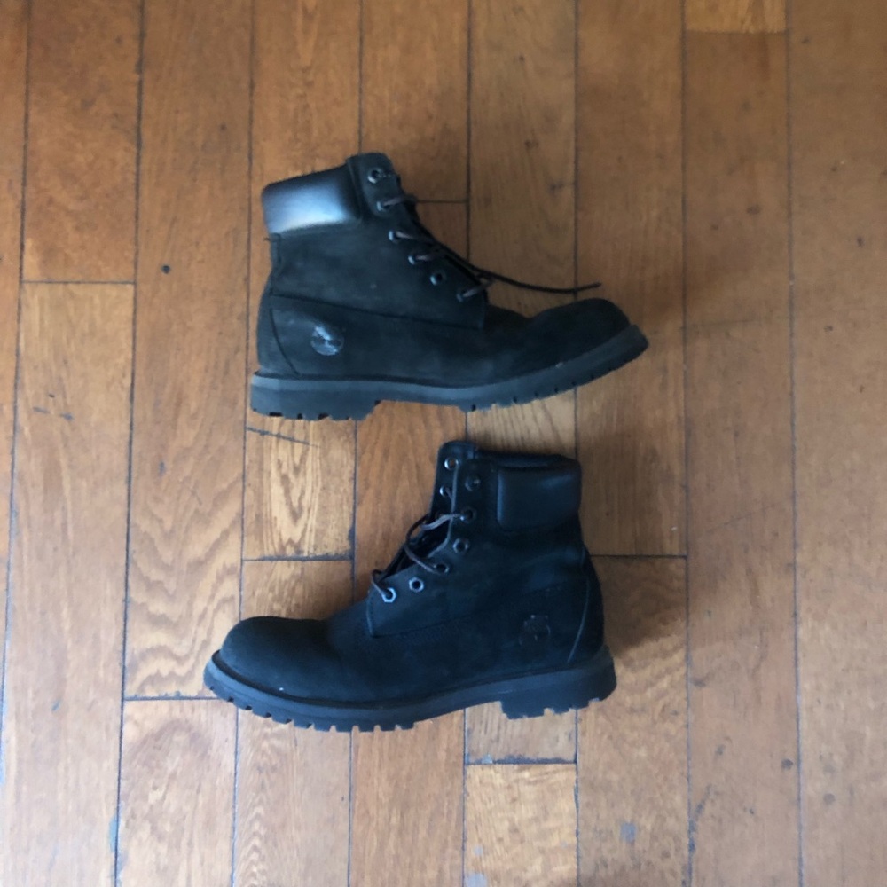 Black Timberlands - image 1